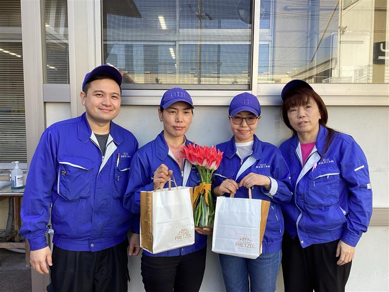 3年間の成長と感謝を胸に!笑顔で帰国の途へ! 3年間の成長と感謝を胸に!笑顔で帰国の途へ!
