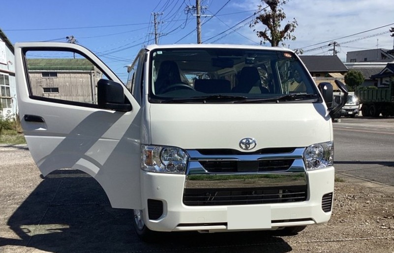新入り登場！ハイエースが仲間入りしました