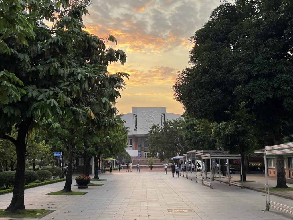 ✈️パスポート初使用！社員のベトナム旅：生まれて初めての海外旅行記