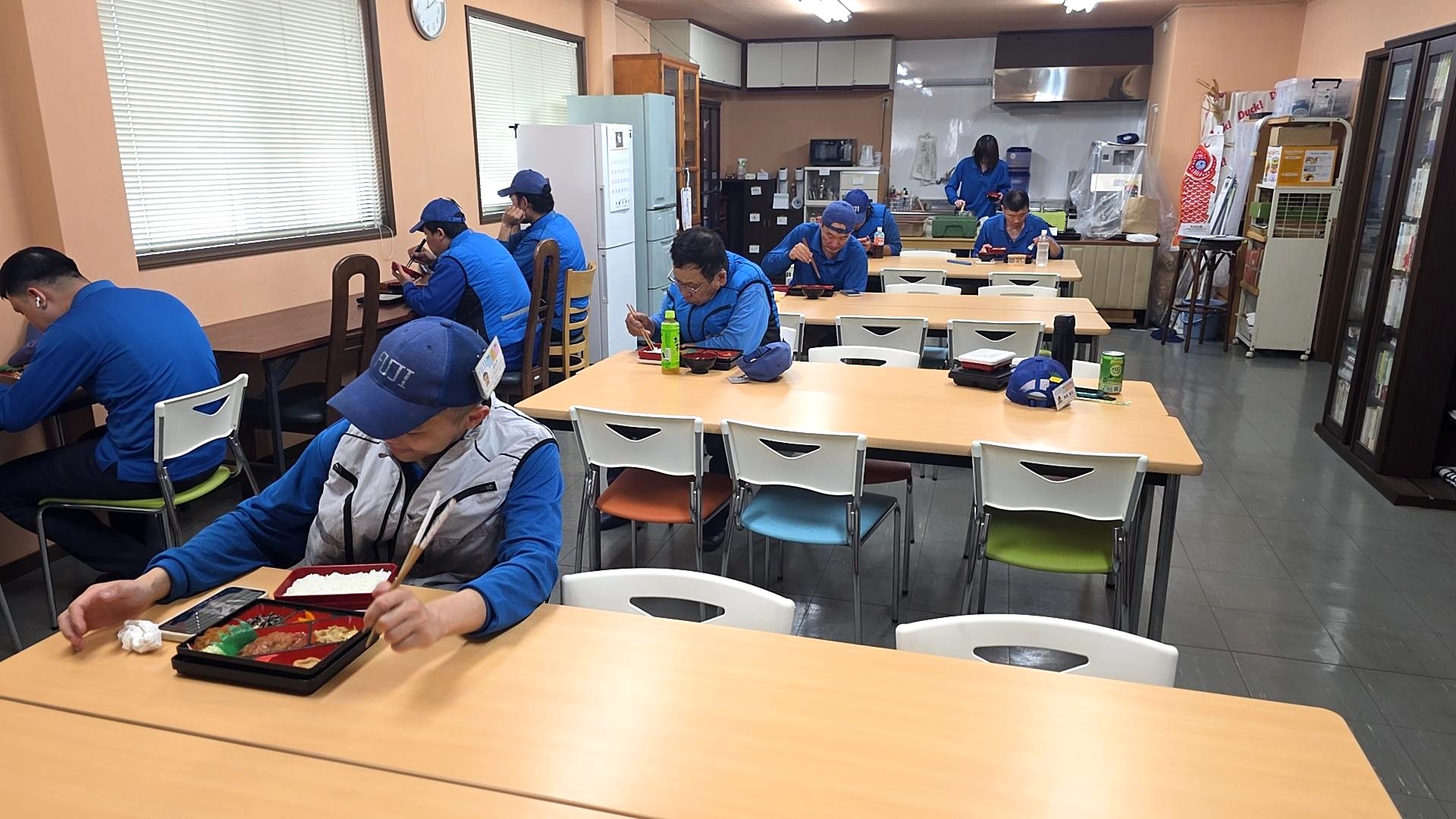 🍴食堂、お引っ越ししました！ 
